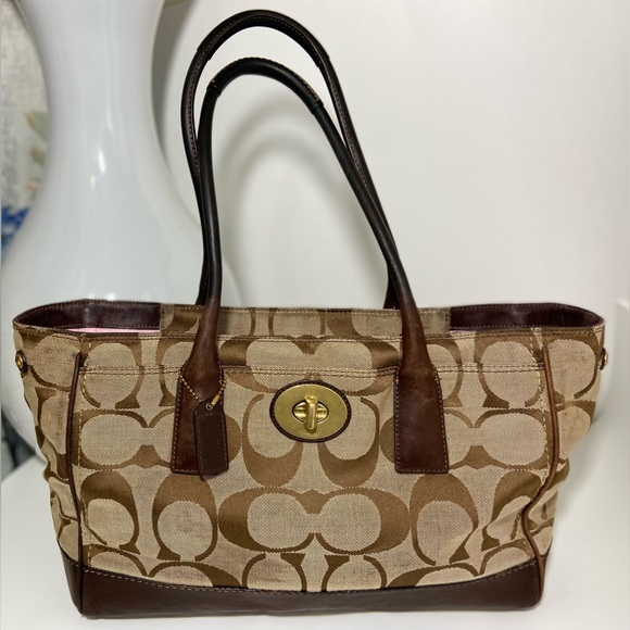 Coach Handbags - Vintage Signature Coach Tote.